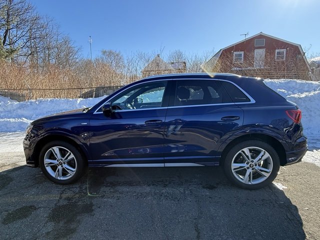 Used 2023 Audi Q3 2.0T Premium image 4