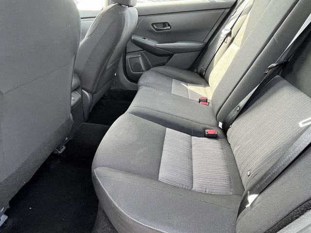 Used 2025 Nissan Sentra SV image 7