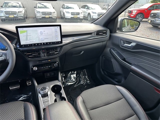 Certified 2024 Ford Escape ST-Line Elite image 18