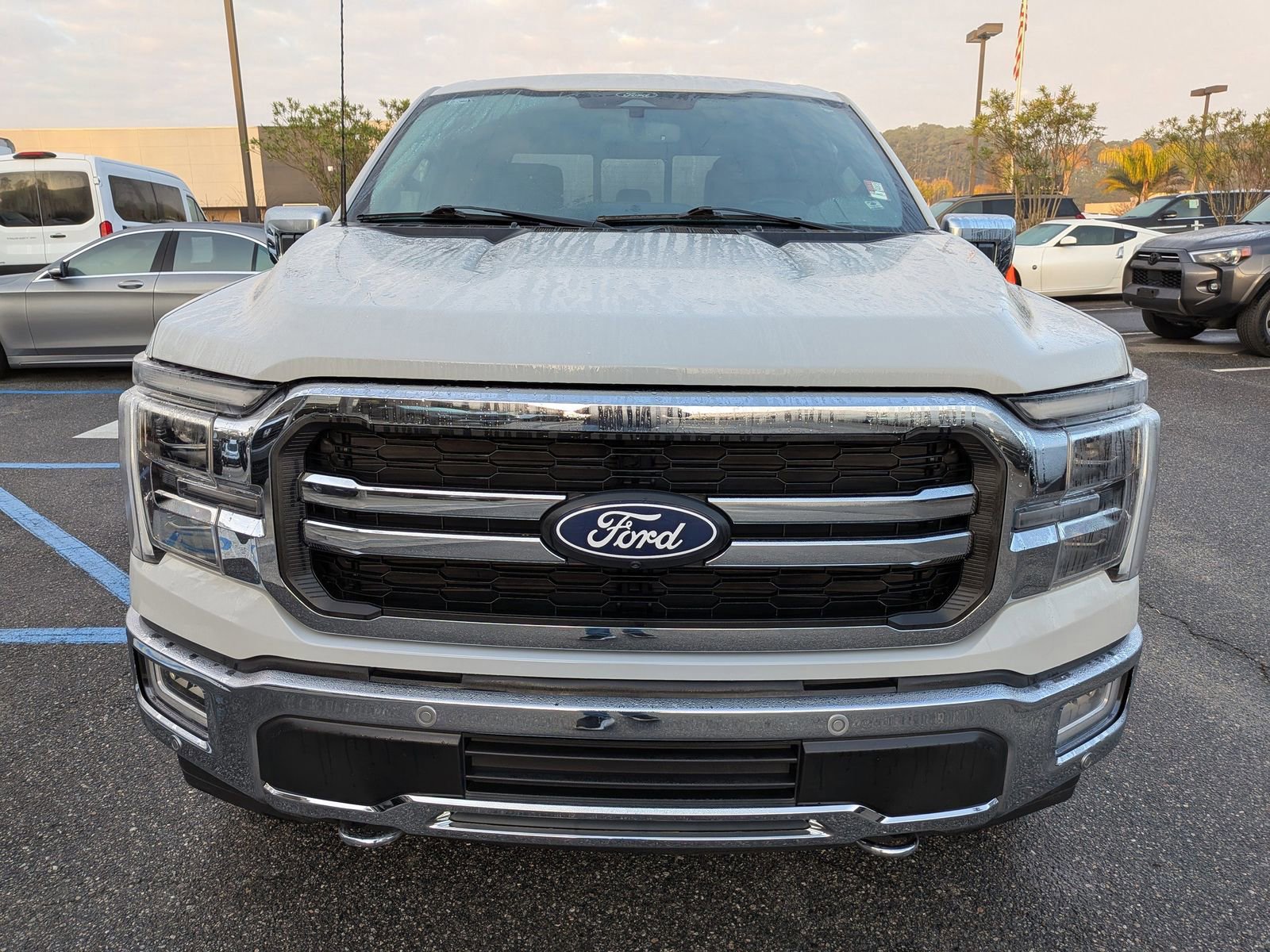 Certified 2024 Ford F150 Lariat w/ FX4 Off-Road Package image 9