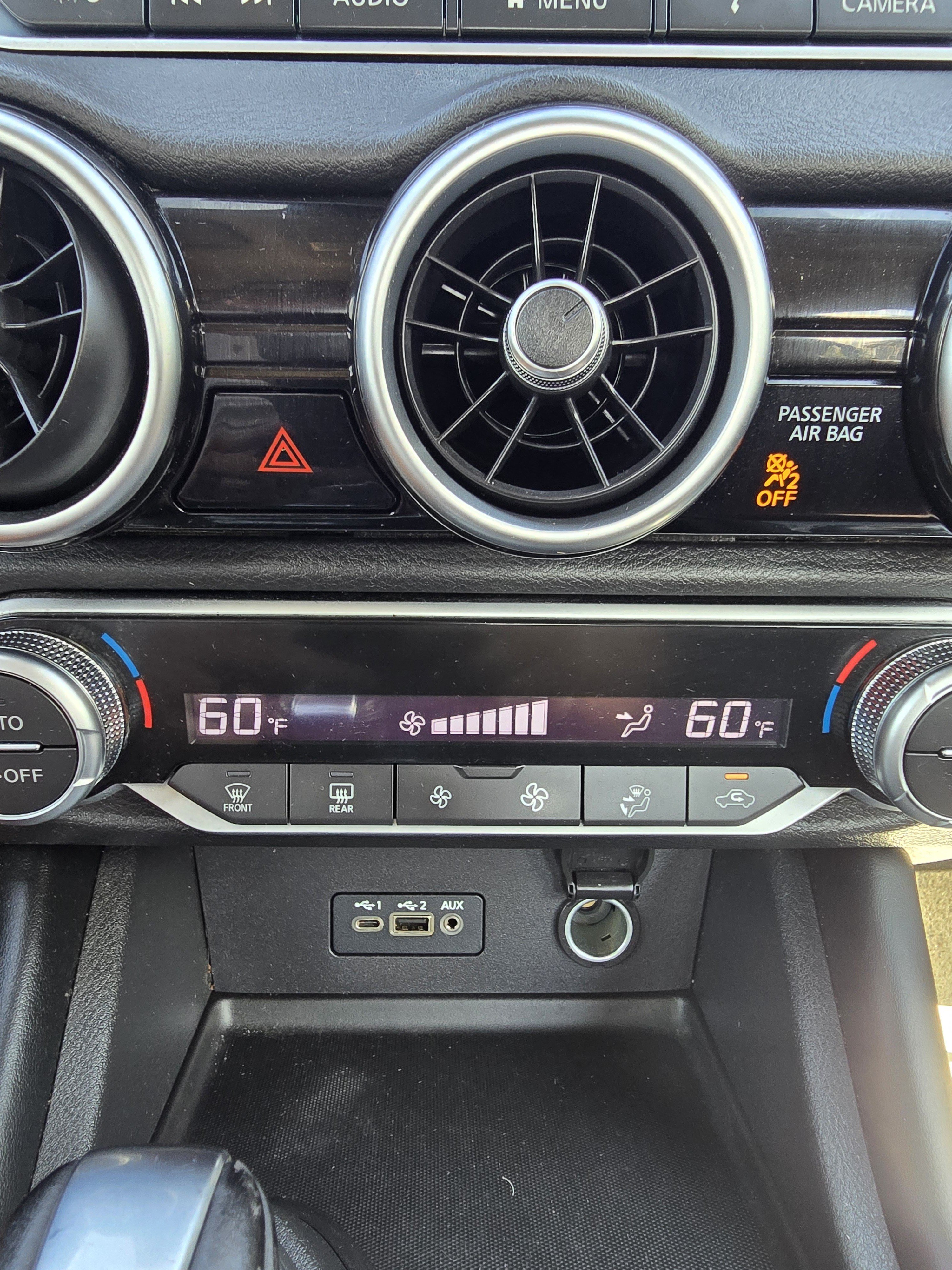 Used 2020 Nissan Sentra SR FWD image 19