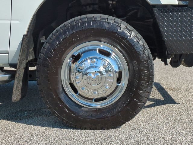 Used 2024 RAM 3500 Tradesman w/ Chrome Appearance Group AWD/4WD image 11