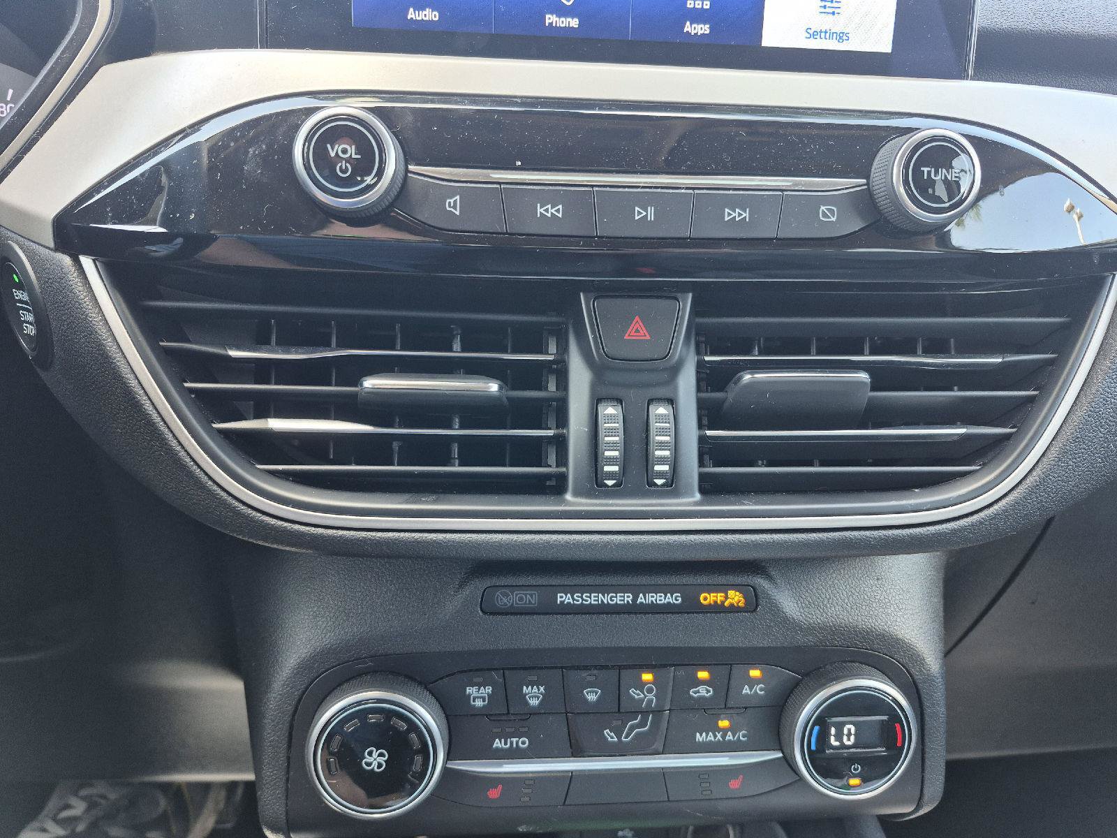 Certified 2020 Ford Escape SE FWD image 4
