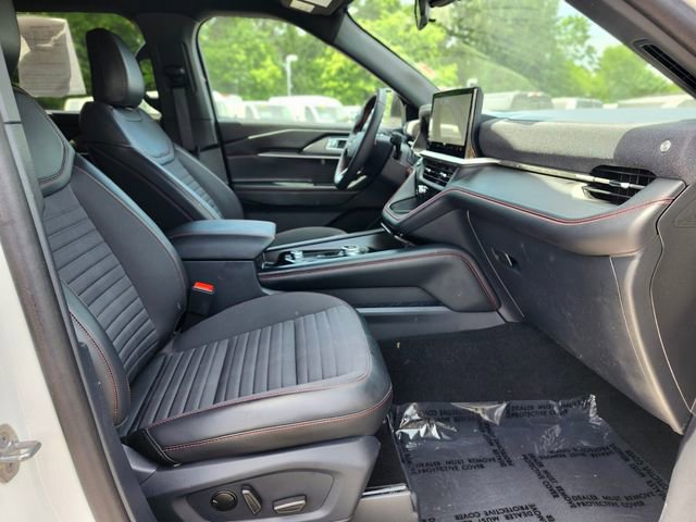 Certified 2025 Ford Explorer ST-Line w/ ST-Line Street Pack AWD/4WD image 11