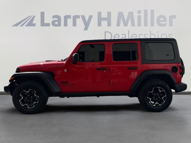 Used 2021 Jeep Wrangler Unlimited Sport AWD/4WD image 2