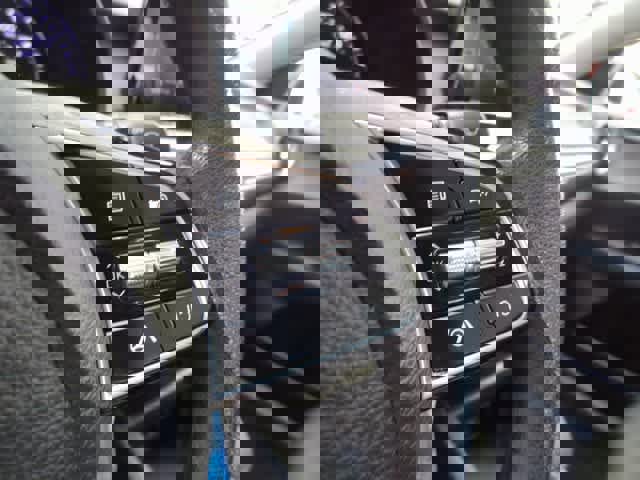 Used 2023 Kia Forte LXS image 16