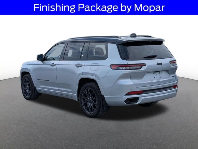 Used 2025 Jeep Grand Cherokee L Summit AWD/4WD image 4