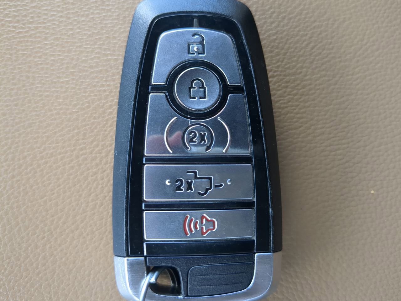 Certified 2022 Ford F150 Lariat image 29