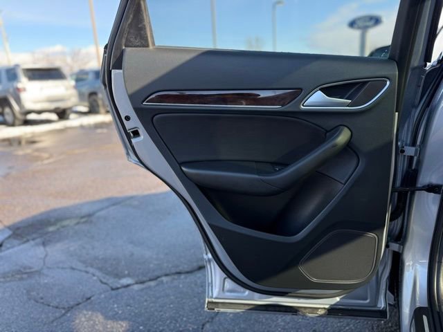 Used 2018 Audi Q3 2.0T Premium Plus image 28