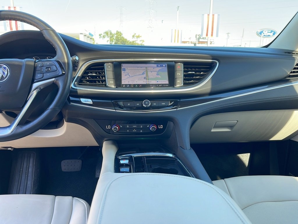 Used 2023 Buick Enclave Essence w/ Experience Buick Package image 32