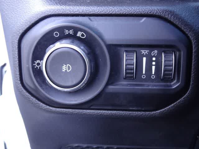 Used 2021 Jeep Wrangler Unlimited Sport AWD/4WD image 15
