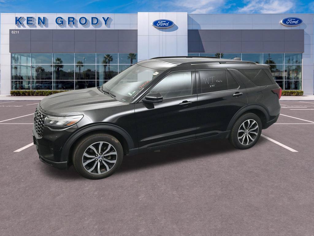 Certified 2026 Ford Explorer ST-Line AWD/4WD image 17