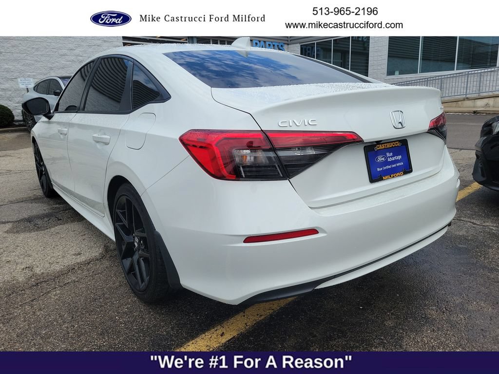 Used 2023 Honda Civic Sport image 3