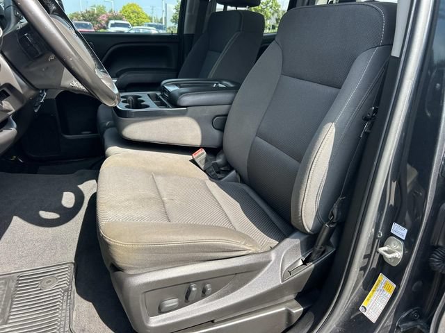 Used 2019 Chevrolet Silverado 1500 LT w/ All Star Edition AWD/4WD image 29