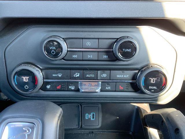 Certified 2025 Ford Bronco Badlands AWD/4WD image 19