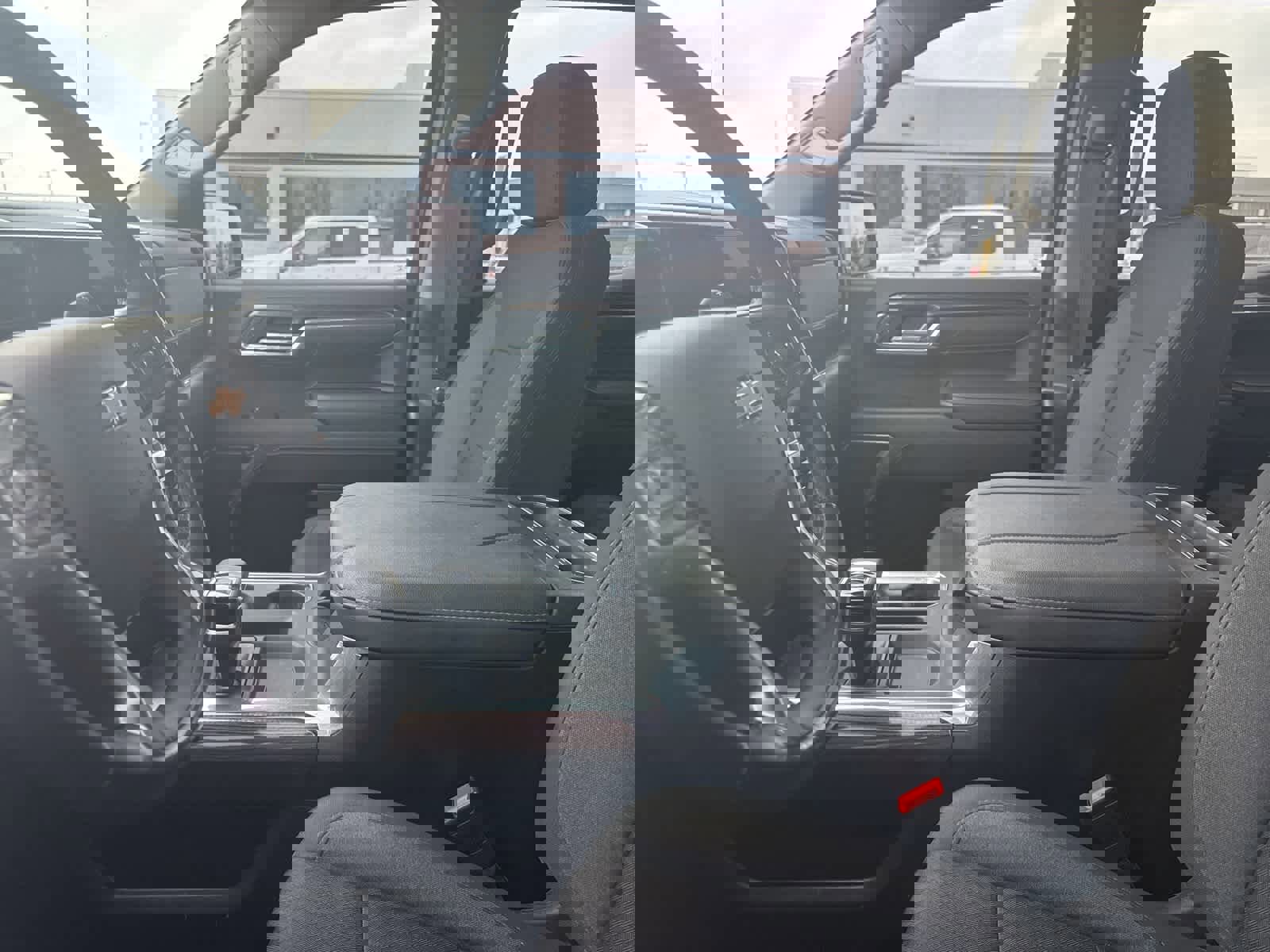 Used 2023 Chevrolet Silverado 1500 LT w/ Z71 Off-Road Package image 29