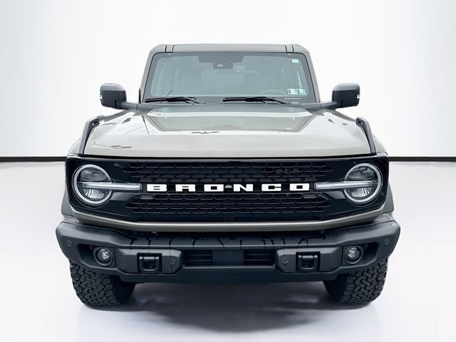 Certified 2025 Ford Bronco Badlands AWD/4WD image 2