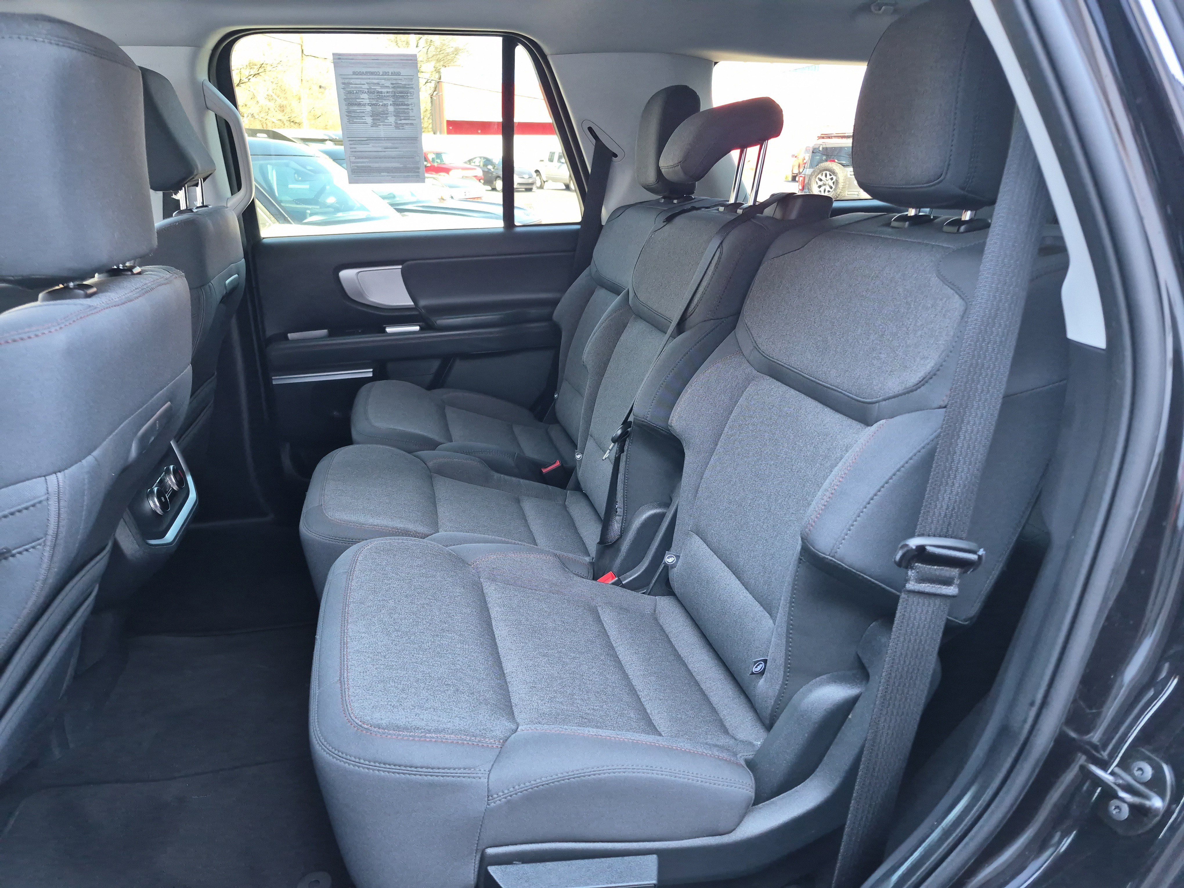 Certified 2025 Ford Expedition Active image 14