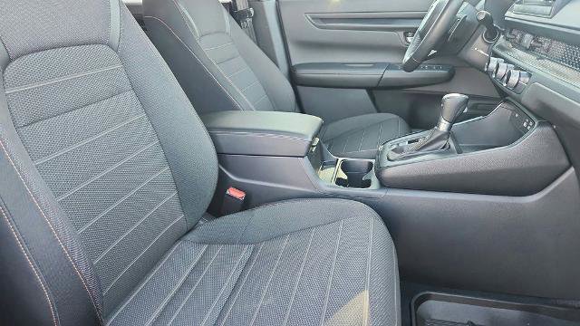 Used 2025 Honda CR-V Sport image 33