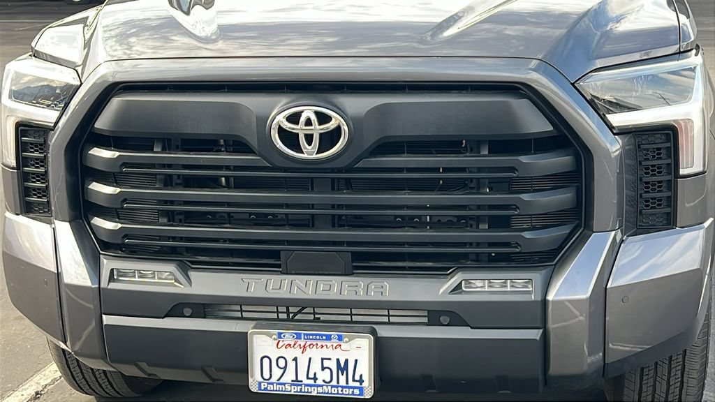 Used 2023 Toyota Tundra SR5 w/ SR5 Convenience Package AWD/4WD image 3