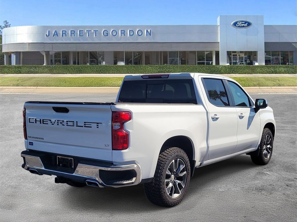 Used 2024 Chevrolet Silverado 1500 LT image 3