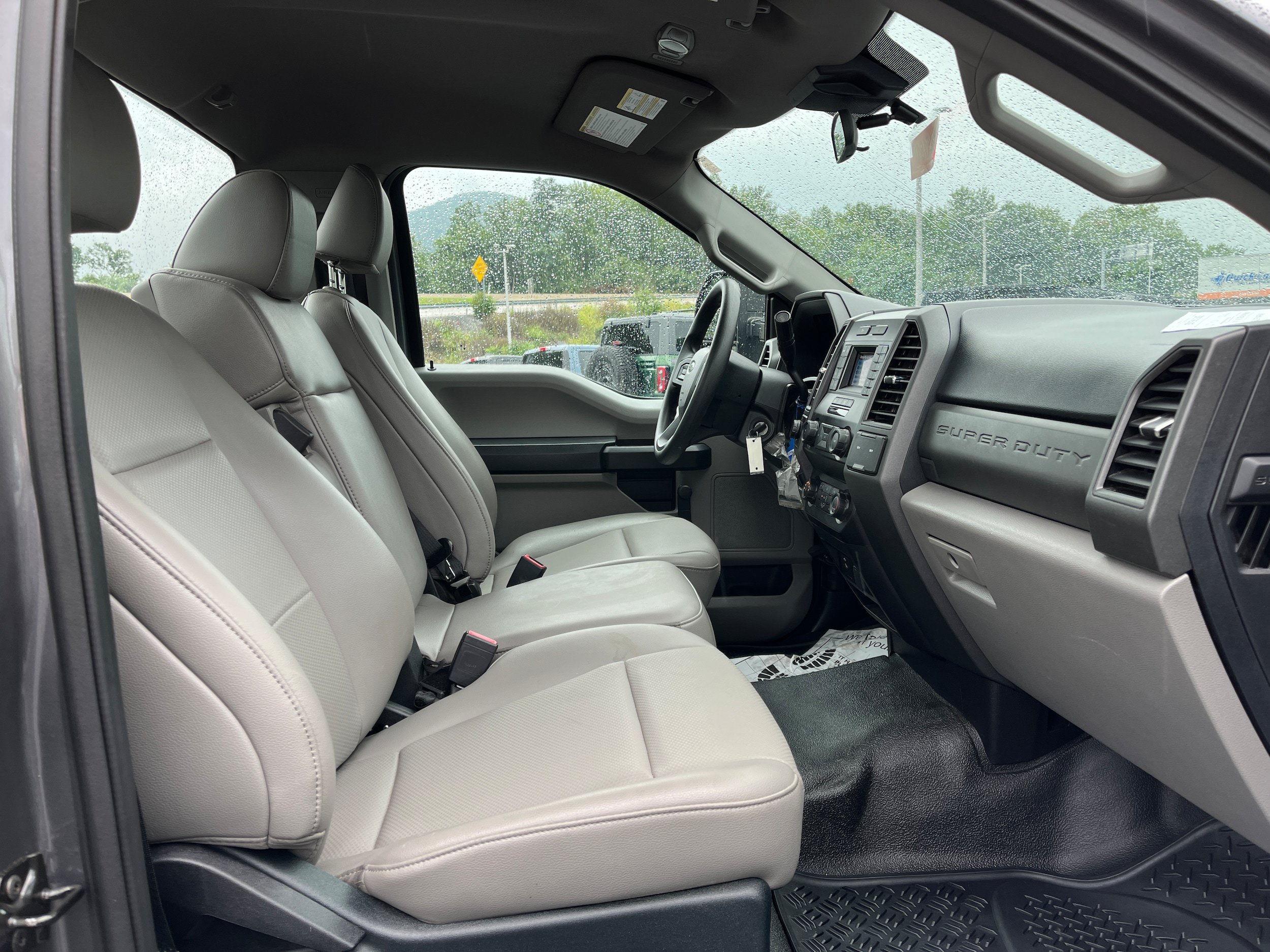 Certified 2021 Ford F250 XL AWD/4WD image 5