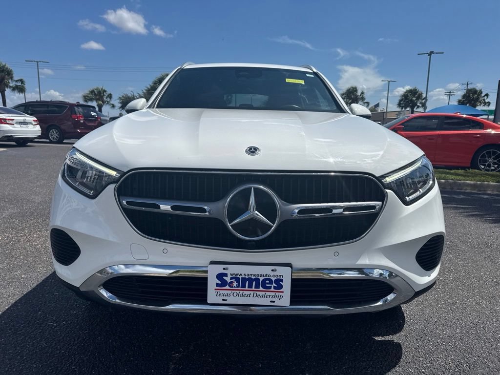 Used 2024 Mercedes-Benz GLC 300 4MATIC image 7