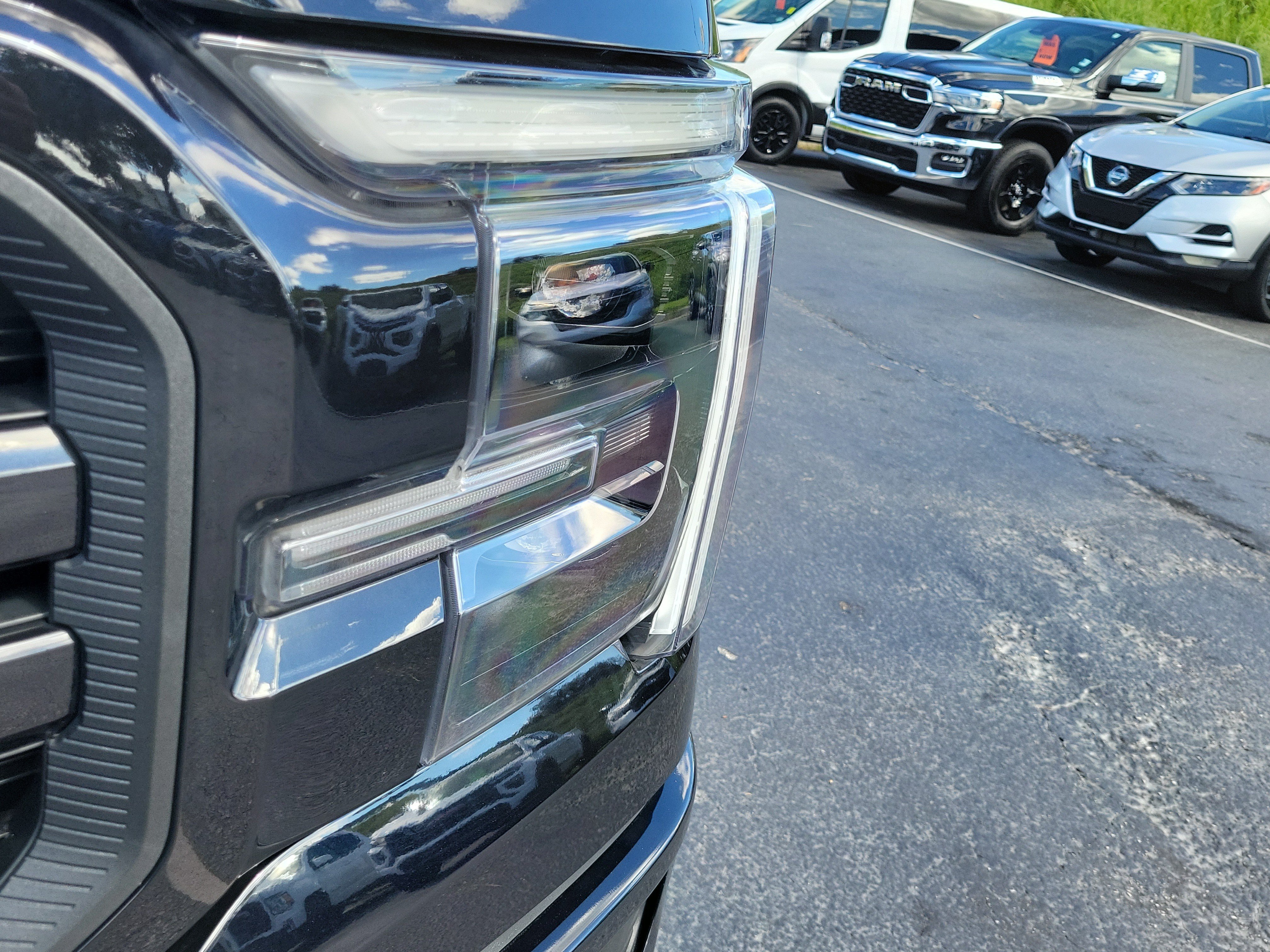 Certified 2025 Ford F150 Lariat w/ Equipment Group 502A High AWD/4WD image 3