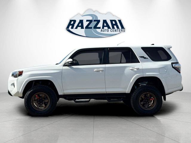 Used 2022 Toyota 4Runner TRD Off-Road Premium AWD/4WD image 6