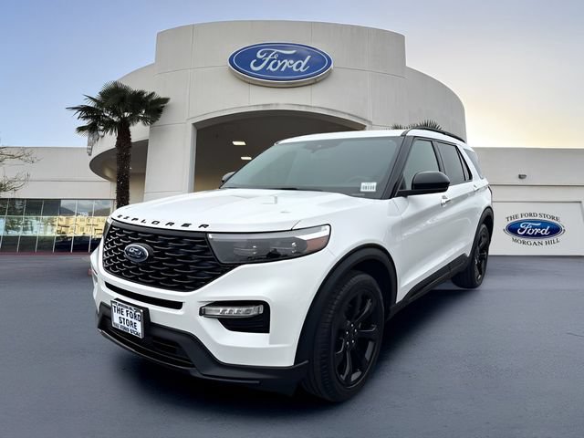 Certified 2023 Ford Explorer ST-Line w/ Class IV Trailer Tow Package RWD image 2