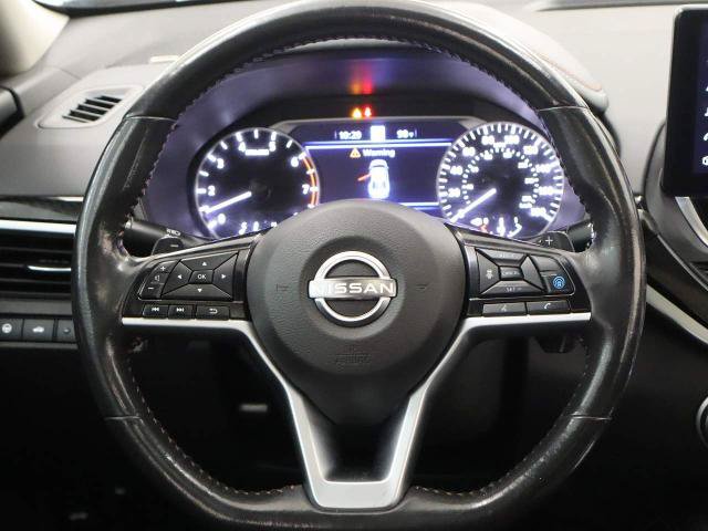 Used 2023 Nissan Altima 2.0 SR FWD image 37