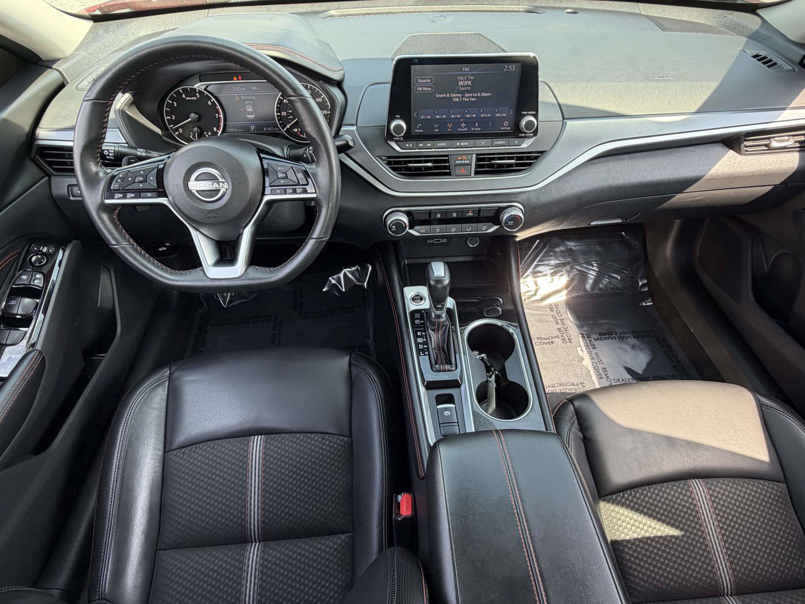 Used 2023 Nissan Altima 2.5 SR AWD/4WD image 7
