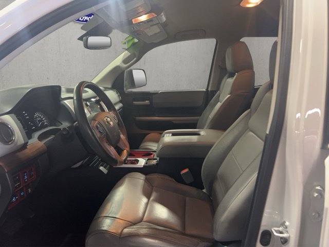 Used 2021 Toyota Tundra Limited w/ TRD Off-Road Package AWD/4WD image 7
