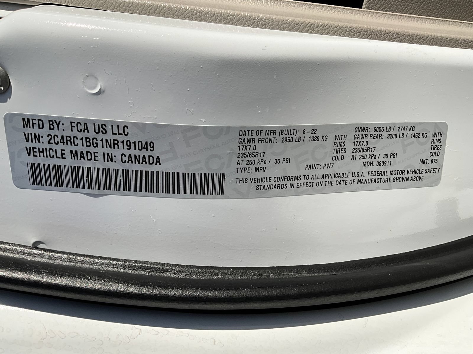 Used 2022 Chrysler Pacifica Touring-L FWD image 28