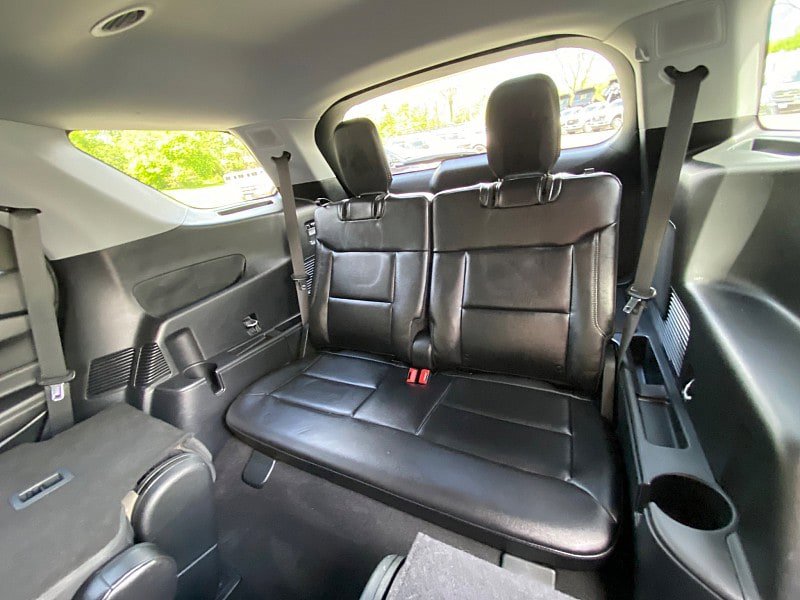 Certified 2023 Ford Explorer Limited w/ Limited Technology Package AWD/4WD image 42