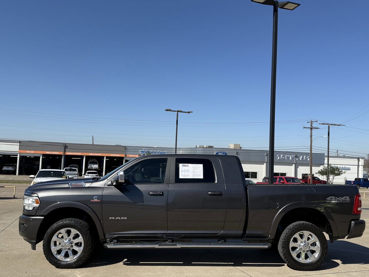 Used 2022 RAM 2500 Laramie image 3