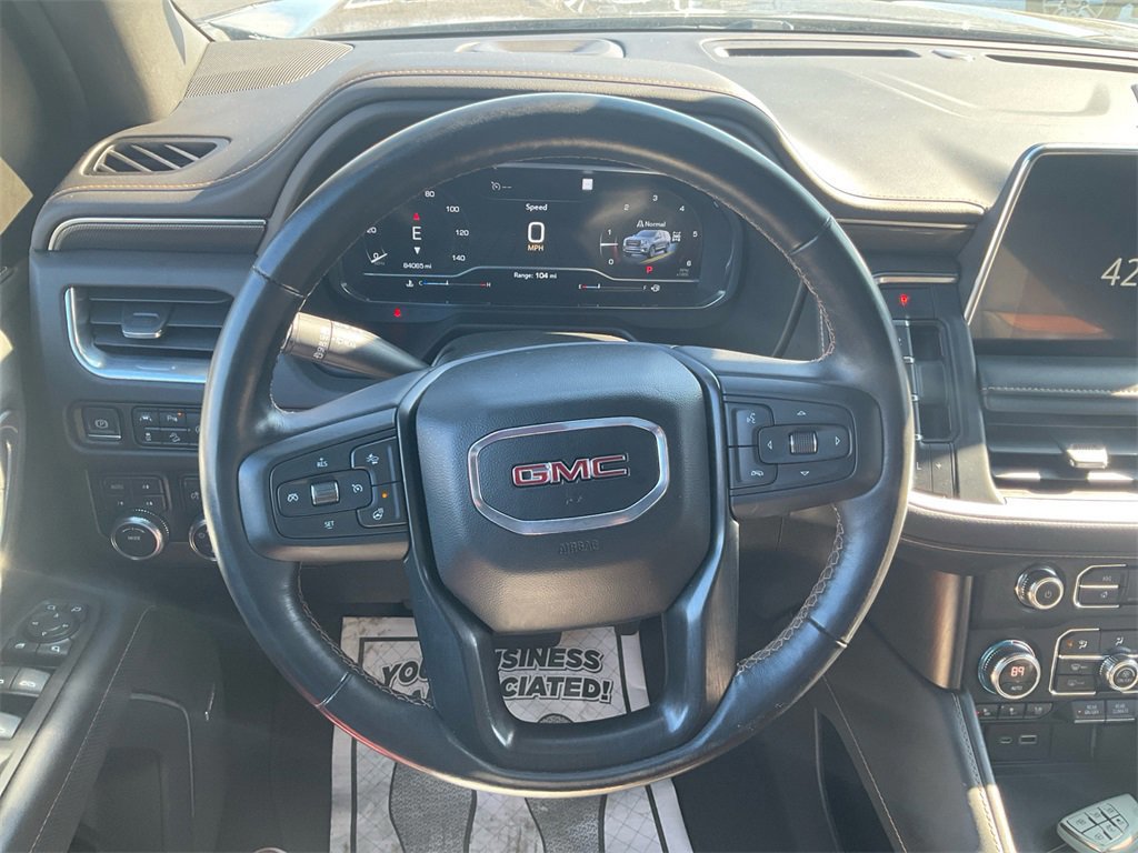 Used 2023 GMC Yukon XL AT4 image 21