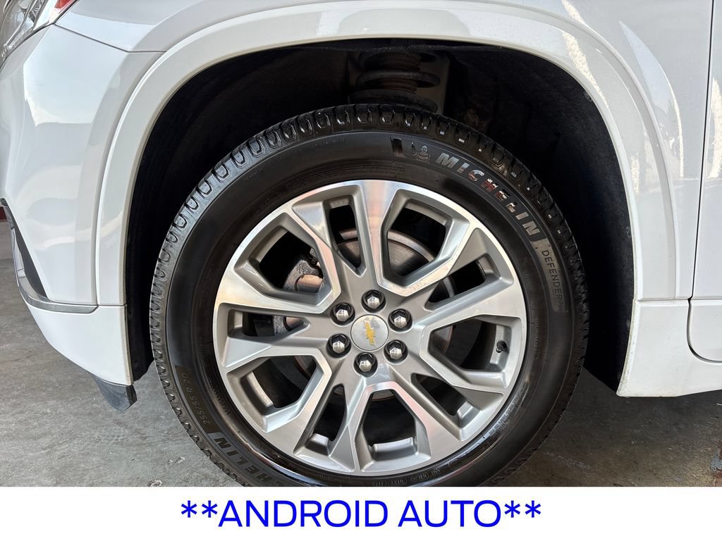 Used 2020 Chevrolet Traverse Premier FWD image 13