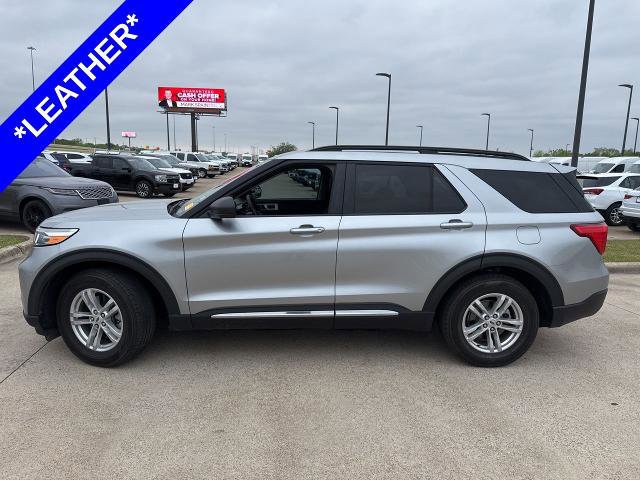 Certified 2023 Ford Explorer XLT w/ Equipment Group 202A image 3