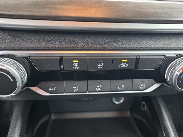 Used 2024 Nissan Altima 2.5 SV image 25