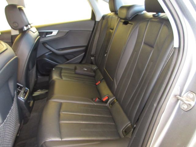 Used 2019 Audi A4 2.0T Premium image 27