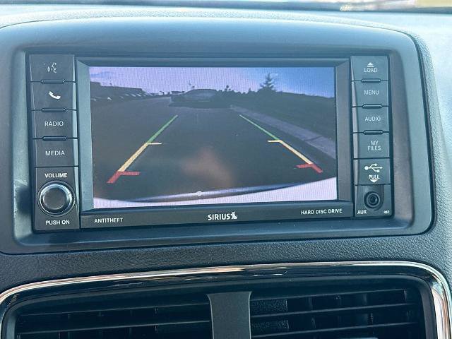 Used 2019 Dodge Grand Caravan SE w/ UConnect Hands-Free Group FWD image 11