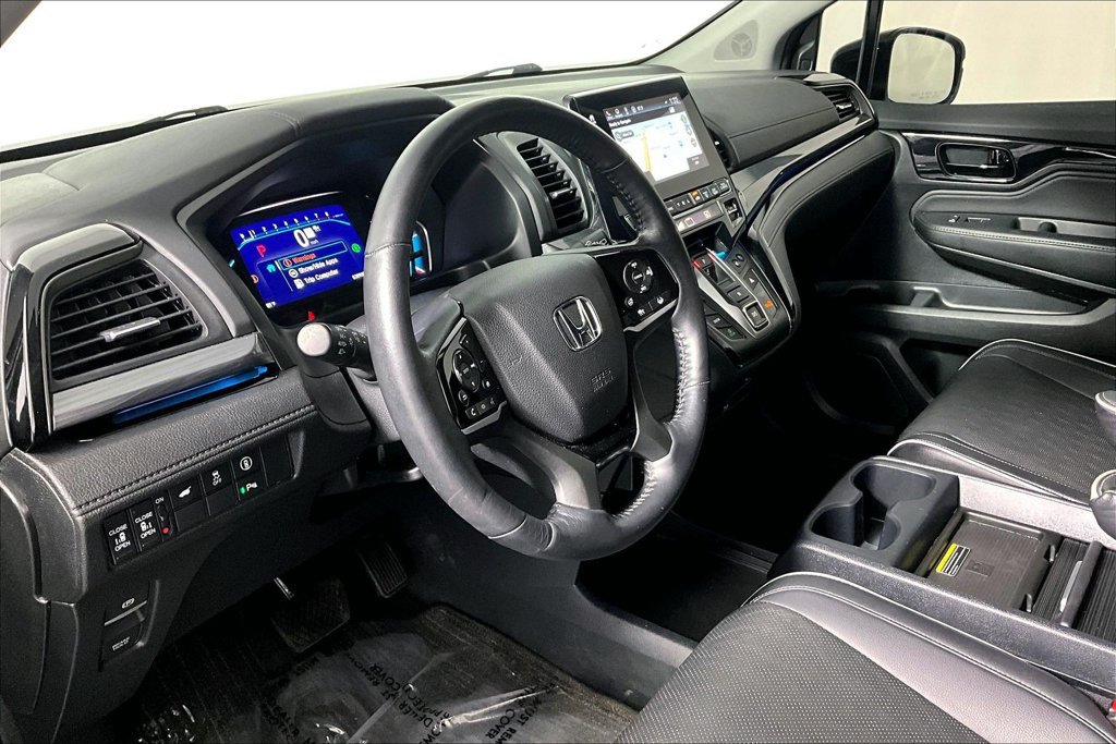 Used 2023 Honda Odyssey Elite image 13