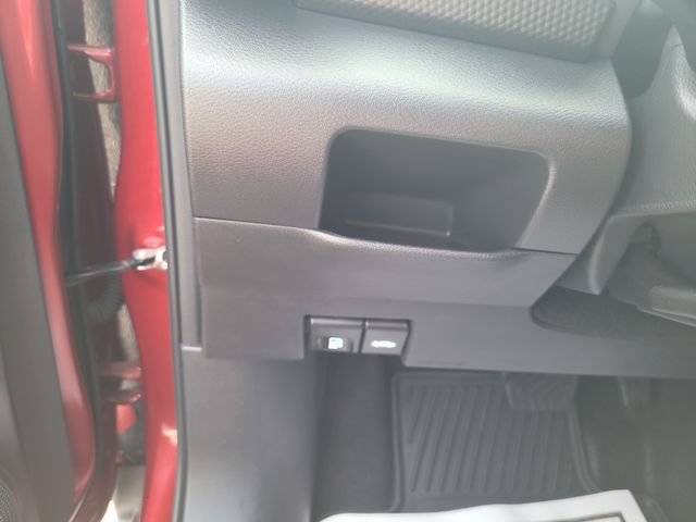 Used 2024 Nissan Kicks SV FWD image 16