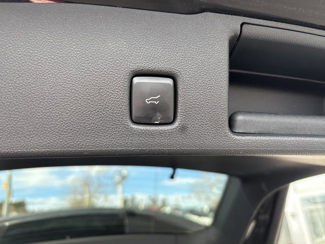 Certified 2022 Ford Escape SEL w/ Technology Package image 32