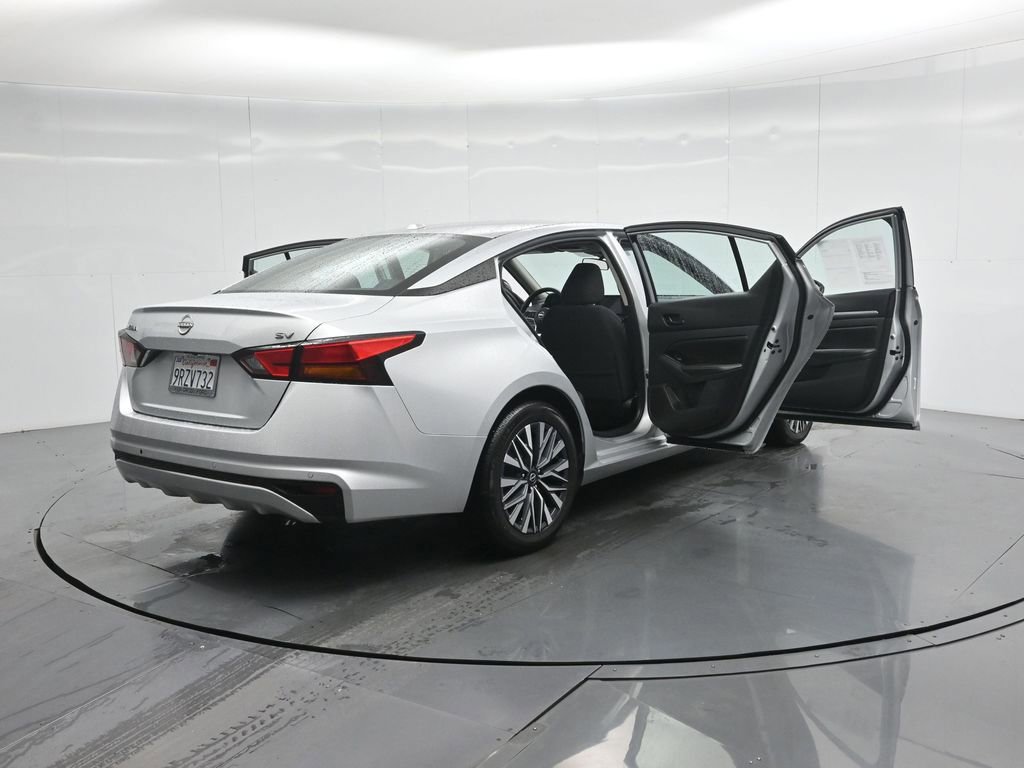 Used 2023 Nissan Altima 2.5 SV image 33