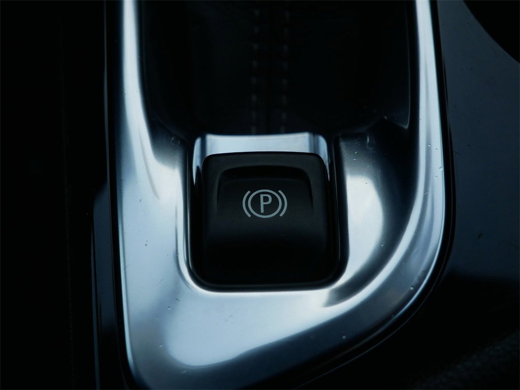 Used 2022 Buick Encore GX Select w/ Sport Touring Package image 26