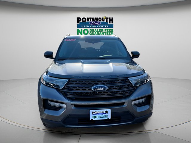 Certified 2022 Ford Explorer XLT w/ Equipment Group 202A AWD/4WD image 9