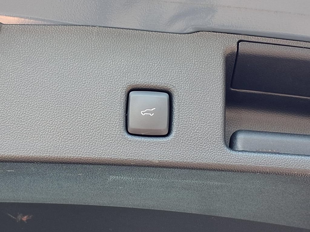 Certified 2024 Ford Escape SE FWD image 22
