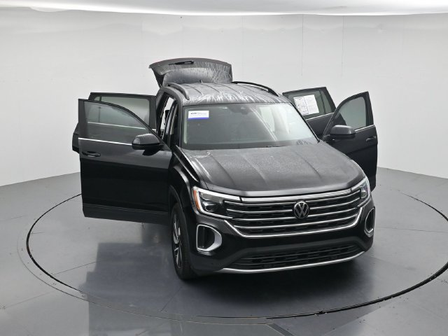 Used 2025 Volkswagen Atlas SE FWD image 51
